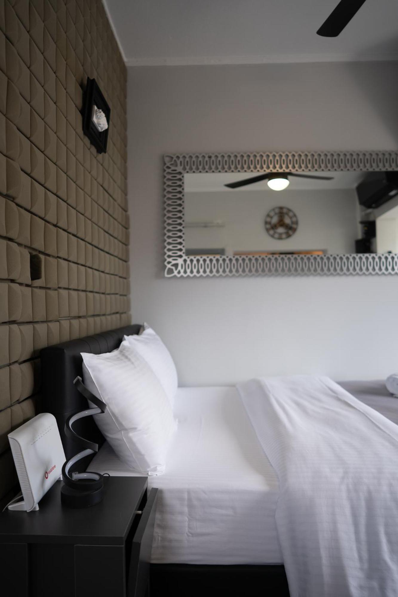 Loft Life Studio Mytilene View Kültér fotó