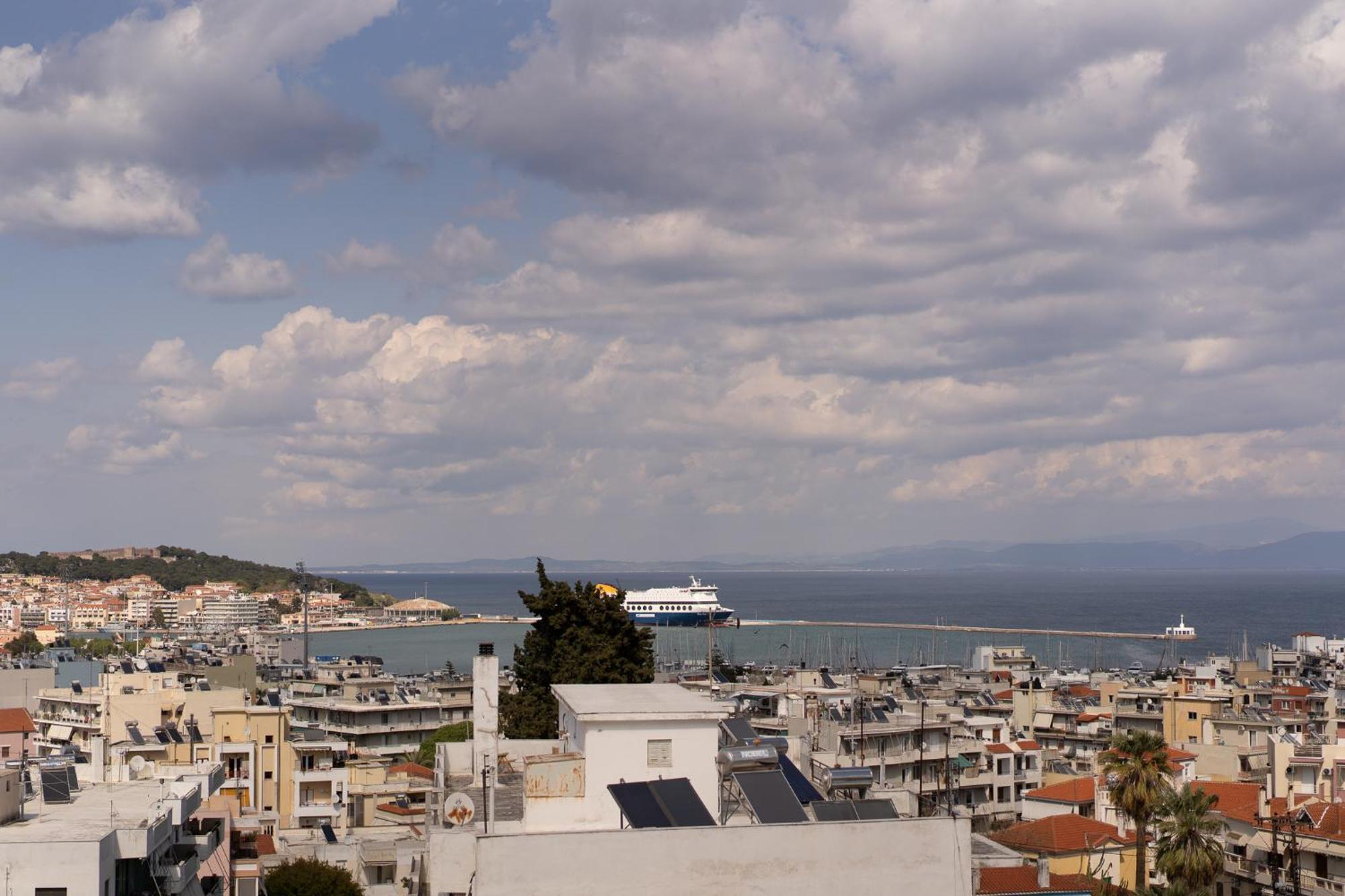 Loft Life Studio Mytilene View Kültér fotó
