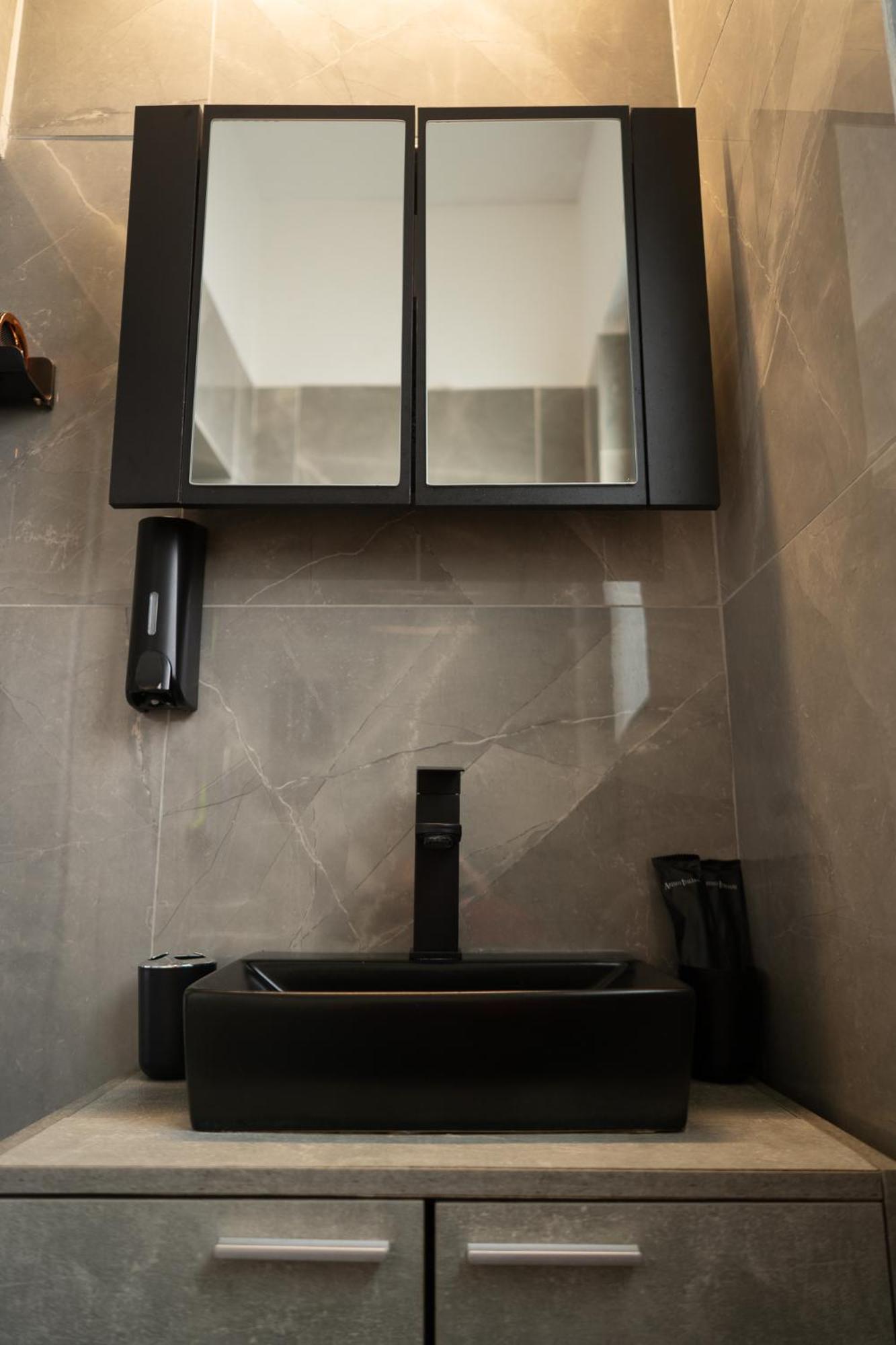 Loft Life Studio Mytilene View Kültér fotó