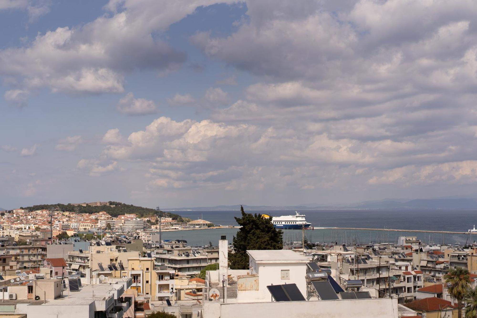 Loft Life Studio Mytilene View Kültér fotó